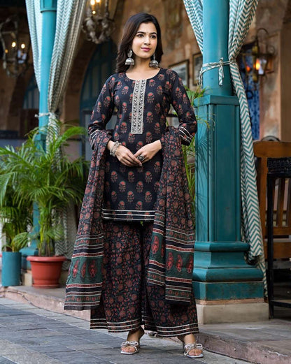 NEW DRESS COMBO FOR 2 PAIR