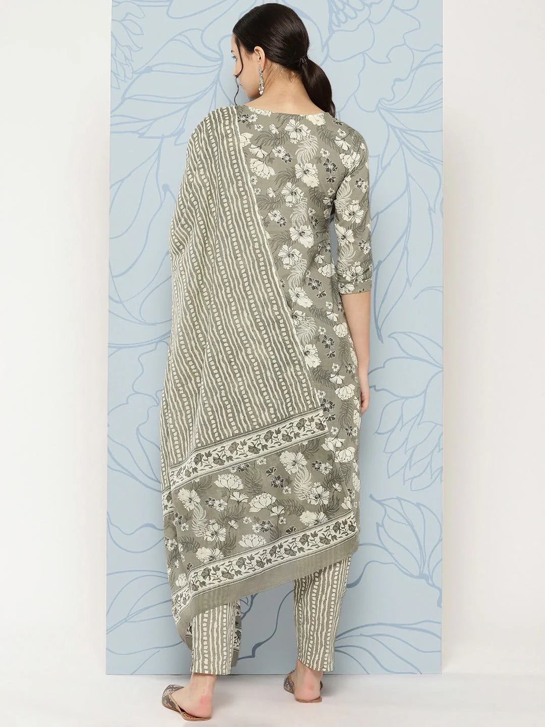 NEW DRESS COMBO FOR 2 PAIR