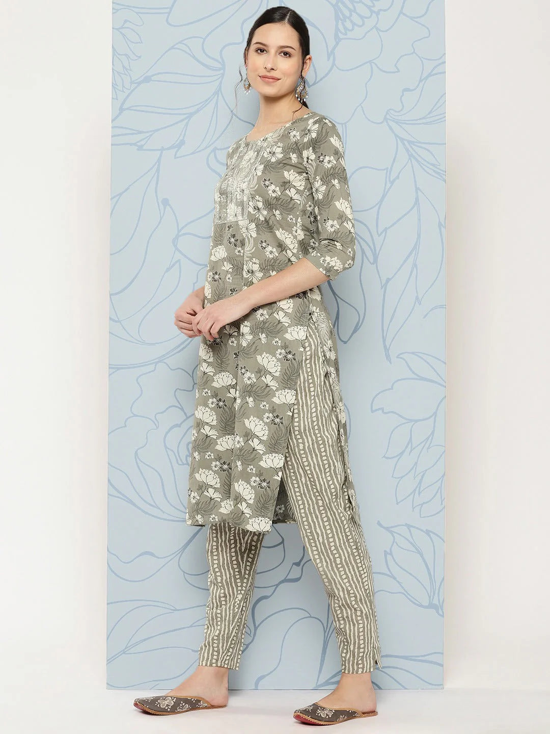 NEW DRESS COMBO FOR 2 PAIR